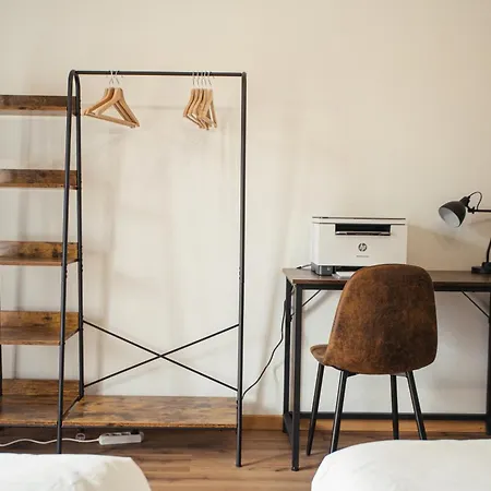 The Brick 194, 7 Posti Letto Daire *